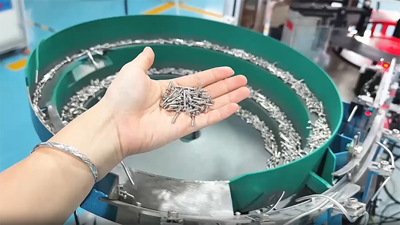 Otomatik Optik Kalite Kontrol Makinesi (Döner Bağlantı Ayıklama Sistemi)