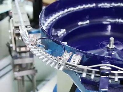 Optik Kalite Kontrol Makinesi (Cam Tablalı Sistem)
